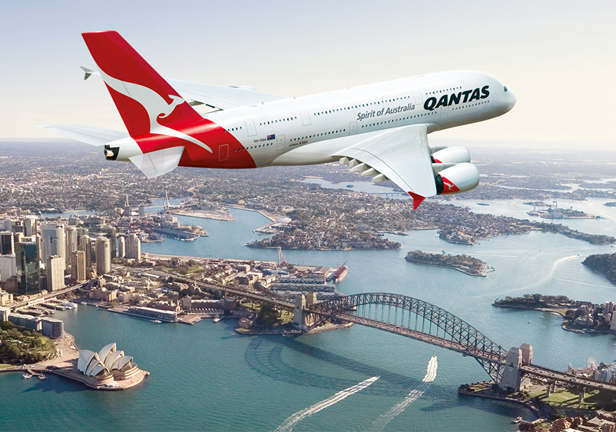 澳洲航空(Qantas)公司進(jìn)一步進(jìn)化其品牌VI設(shè)計-探鳴品牌設(shè)計公司.jpg