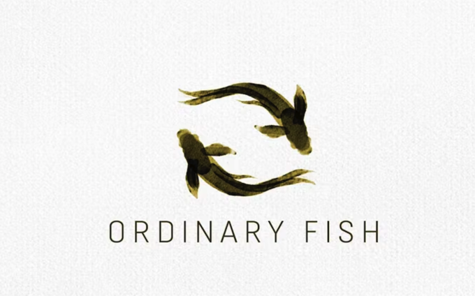 對稱水彩兩條魚標志.png